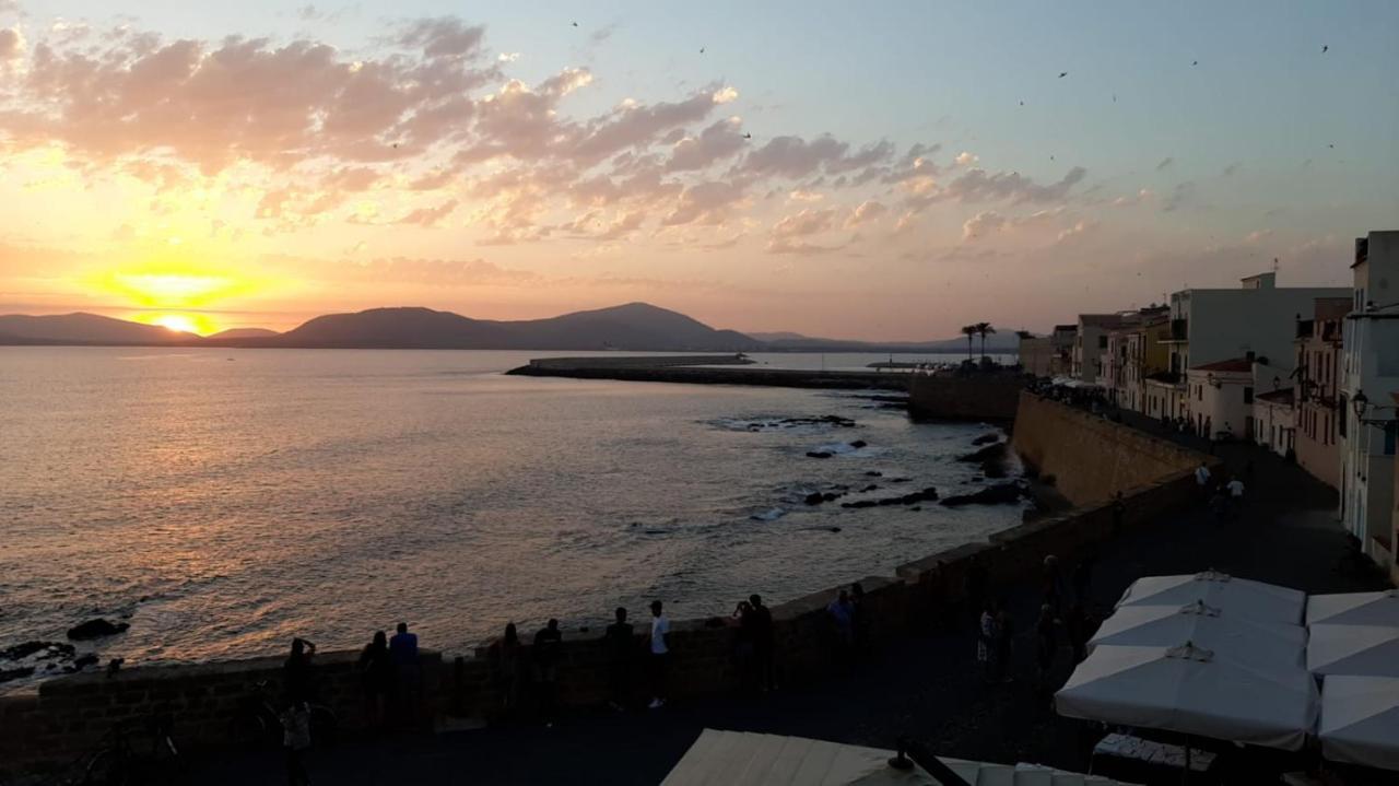 Waterfront Apartment Alghero Exterior foto
